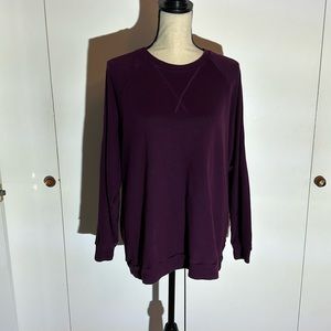Dressy sweatshirt. Plum. Size large